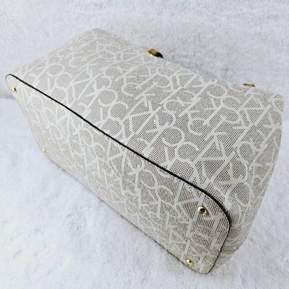 Calvin Klein Large Tan Monogram Shoulder Bag Shopper Tote with Tan Trim - Picture 14 of 16